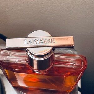Lancôme now fragrance. Gently used.